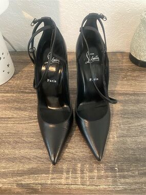 Christian Louboutin Black Pointed Leather Ankle-Tie Pumps